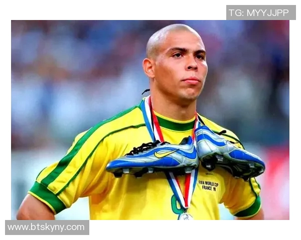 全球足球十大传奇球星子女排名揭晓看谁的家庭最具星光魅力